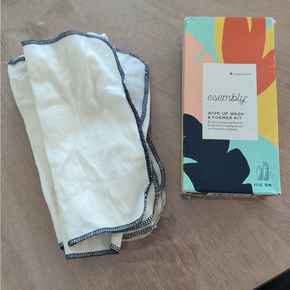 Massive Esembly Cloth Diapering System - Picture 7 of 7